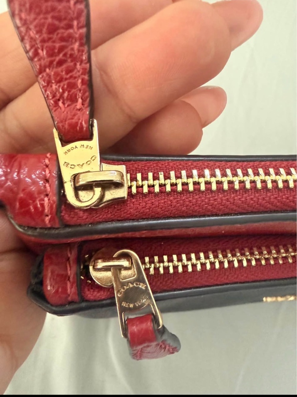 Coach wristlet - Picture 4 of 4